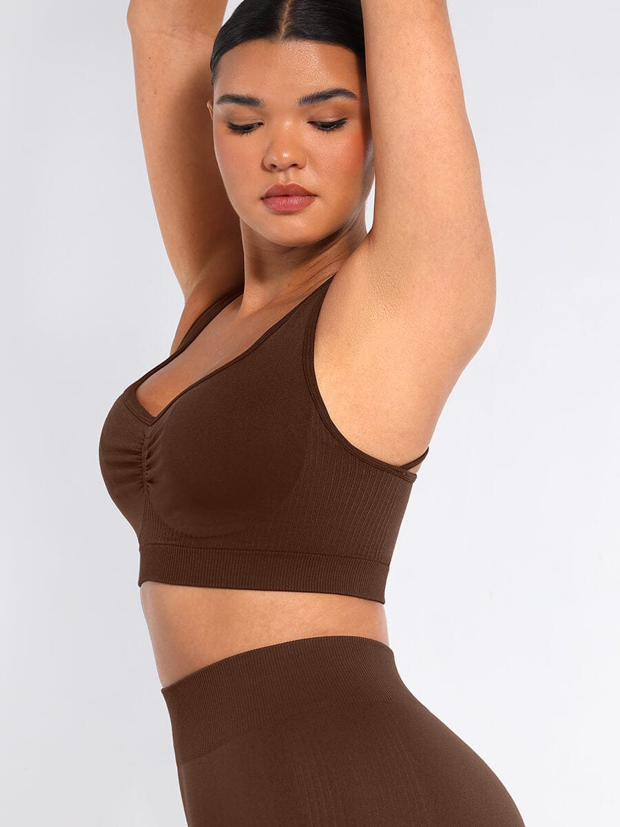 Seamless Racerback Sports Bra with Bust Support and Removable Cups